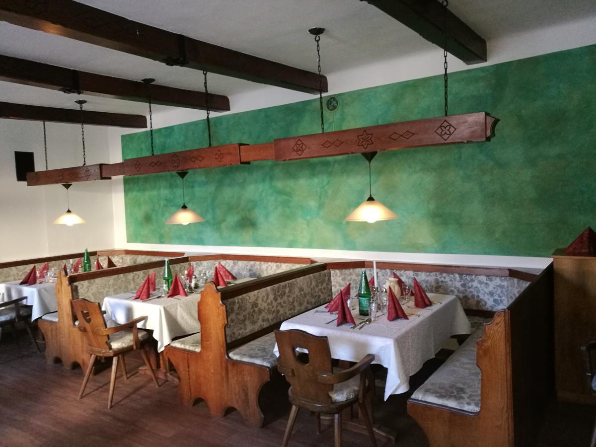 Fruehstueckspension Gasthof Gesslbauer Steinhaus am Semmering Екстериор снимка